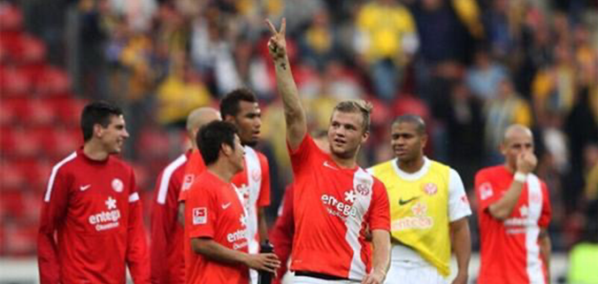 2021-11-24 22:44:28.983000